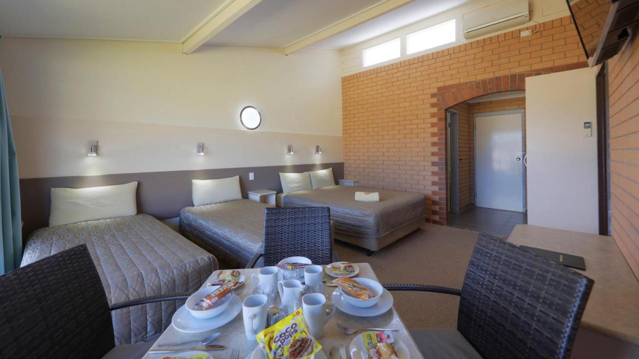Tenterfield Motor Inn Eksteriør bilde